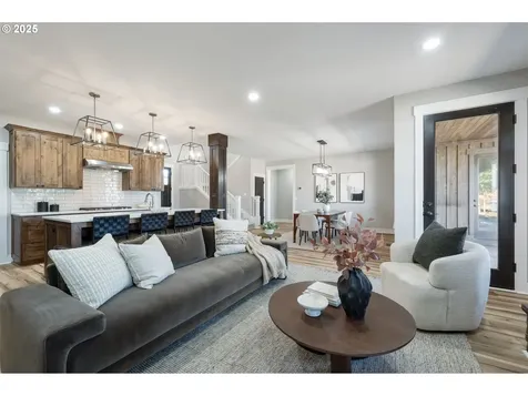 16486 SW Ranchview Road Powell Butte OR 97753