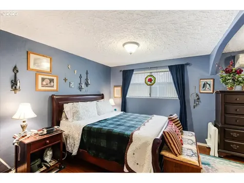 107 NE 102nd Street Vancouver WA 98685