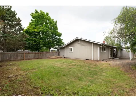 2301 Compton Street Eugene OR 97404