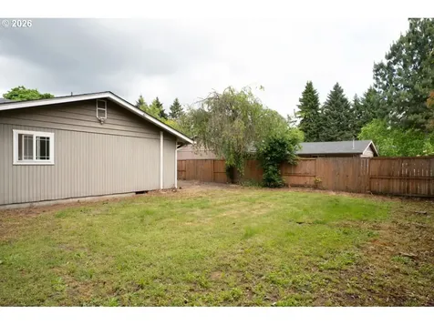 2301 Compton Street Eugene OR 97404