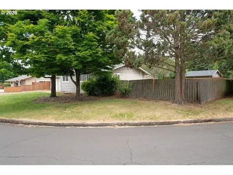 2301 Compton Street Eugene OR 97404