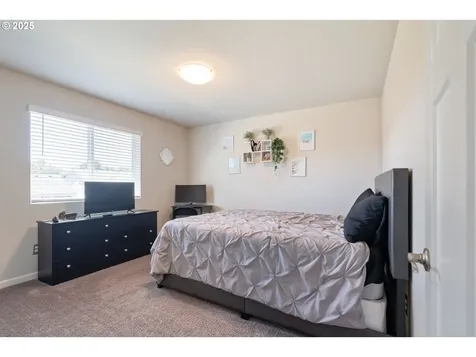3244 SE 25th Street Gresham OR 97080