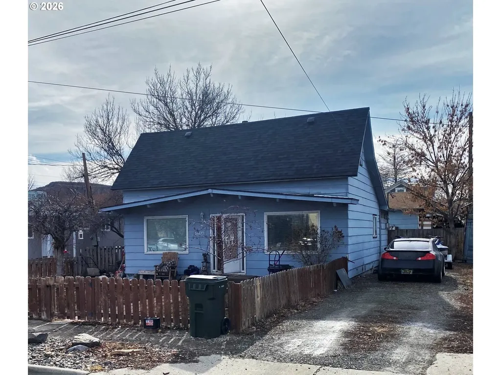 1609 Baker Street Baker City OR 97814