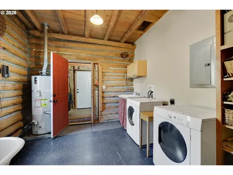 2215 Pine Oak Road Mosier OR 97040