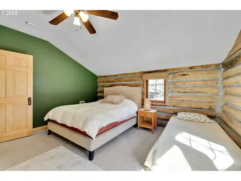2215 Pine Oak Road Mosier OR 97040