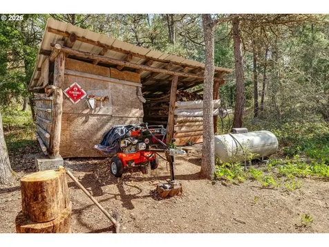 2215 Pine Oak Road Mosier OR 97040