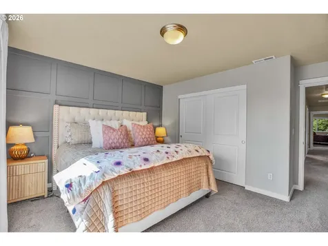 33753 NE Hart Court Scappoose OR 97056