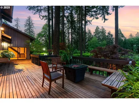 1329 S Palatine Hill Road Portland OR 97219