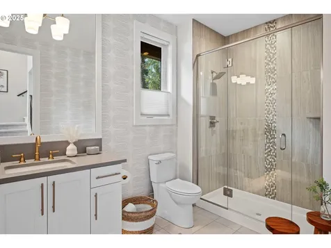 6441 Mission Court Lake Oswego OR 97035