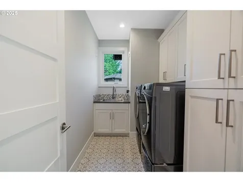 6441 Mission Court Lake Oswego OR 97035