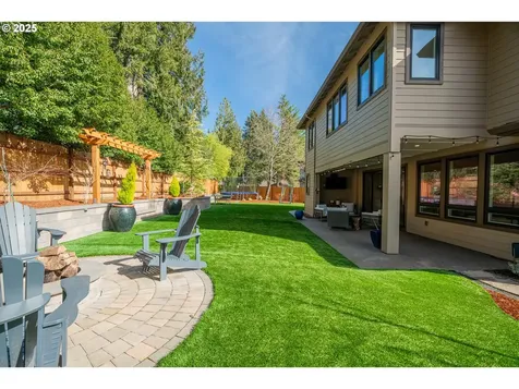 6441 Mission Court Lake Oswego OR 97035