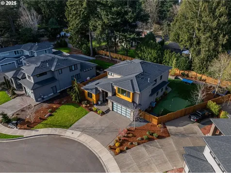 6441 Mission Court Lake Oswego OR 97035