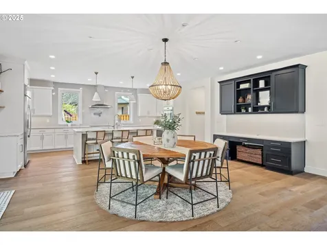 6441 Mission Court Lake Oswego OR 97035