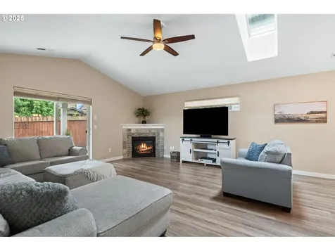 5015 NE 28th Avenue Vancouver WA 98663