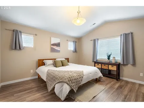 5015 NE 28th Avenue Vancouver WA 98663