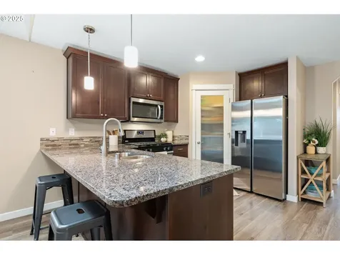 5015 NE 28th Avenue Vancouver WA 98663