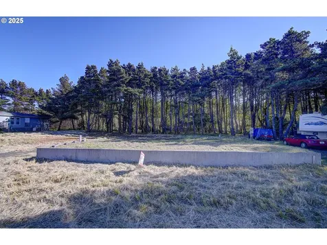 29906 H Street Ocean Park WA 98640