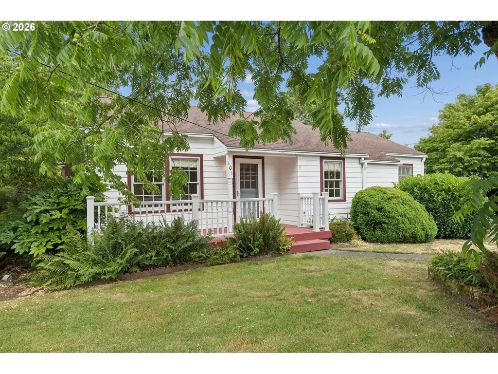 101 7th Street Dayton OR 97114
