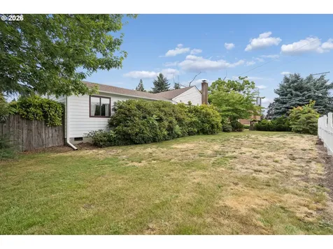101 7th Street Dayton OR 97114