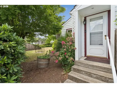 101 7th Street Dayton OR 97114
