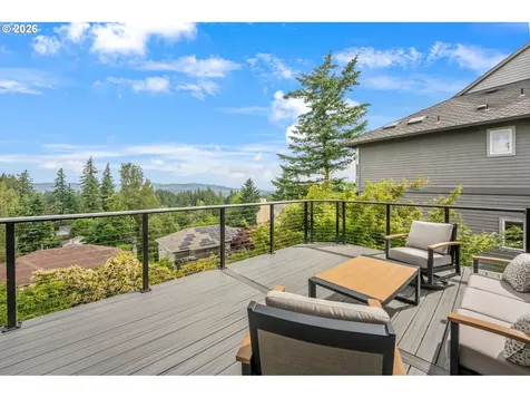 99 Garibaldi Street Lake Oswego OR 97035