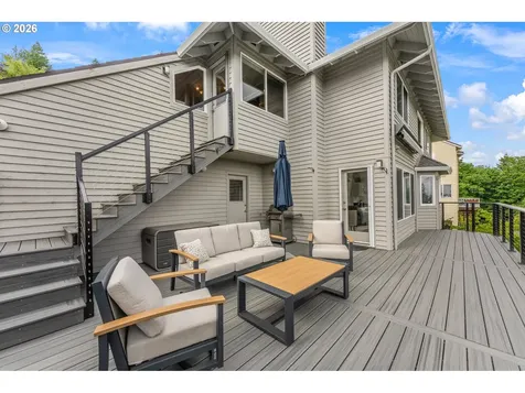 99 Garibaldi Street Lake Oswego OR 97035