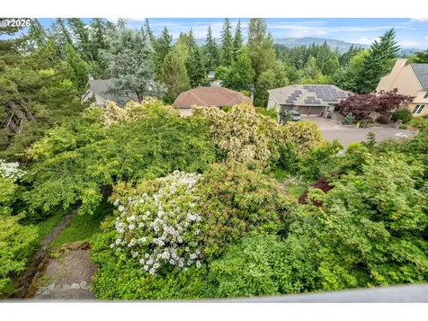 99 Garibaldi Street Lake Oswego OR 97035
