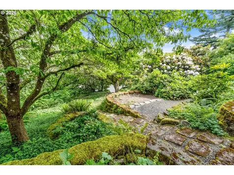99 Garibaldi Street Lake Oswego OR 97035