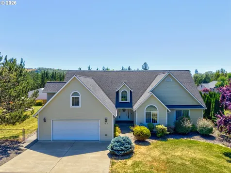 174 Wood Duck Lane Roseburg OR 97471