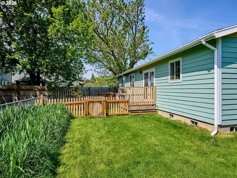 408 Clara Court Salem OR 97301