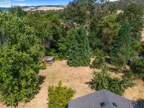 3345 Highway 66 Ashland OR 97520