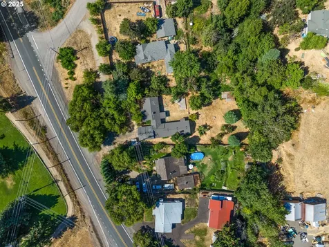 3345 Highway 66 Ashland OR 97520