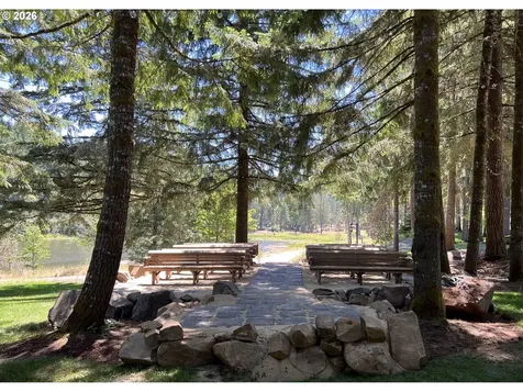 24218 Vaughn Road Veneta OR 97487