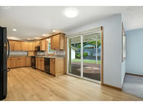 1825 SE 125th Avenue Vancouver WA 98683