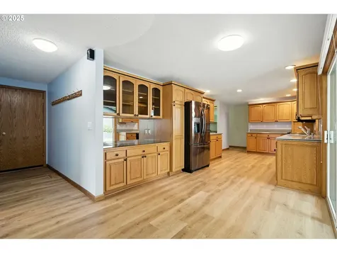 1825 SE 125th Avenue Vancouver WA 98683