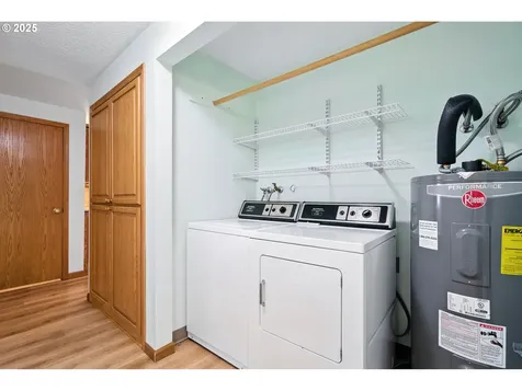 1825 SE 125th Avenue Vancouver WA 98683