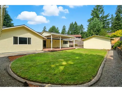 1825 SE 125th Avenue Vancouver WA 98683