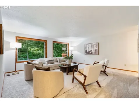 616 Coal Creek Road Longview WA 98632