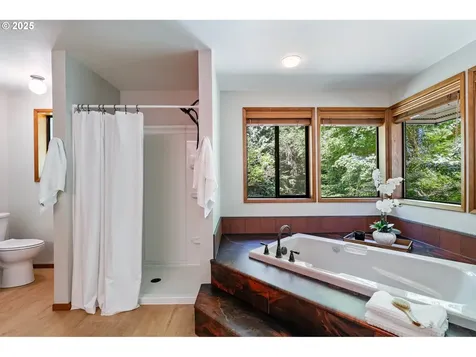 616 Coal Creek Road Longview WA 98632