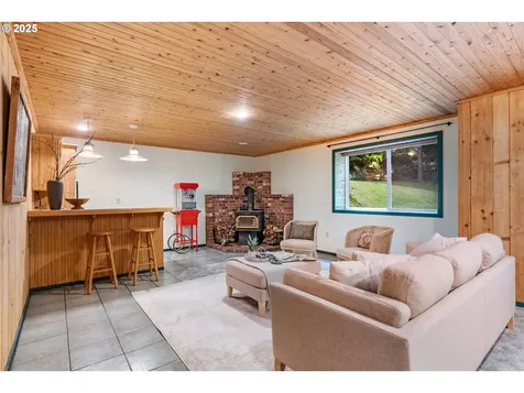 616 Coal Creek Road Longview WA 98632