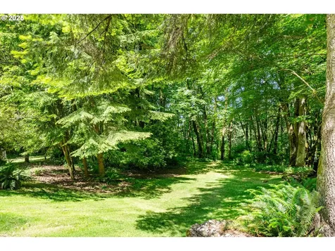616 Coal Creek Road Longview WA 98632