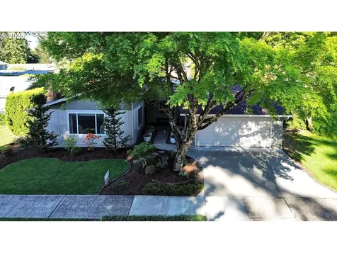 18150 Van Fleet Avenue Sandy OR 97055