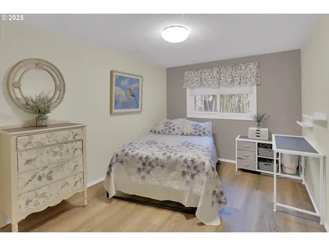 18150 Van Fleet Avenue Sandy OR 97055