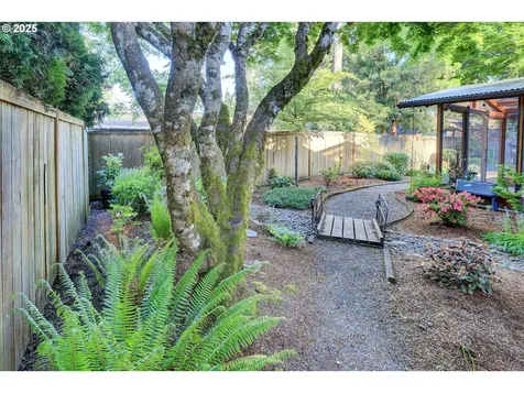18150 Van Fleet Avenue Sandy OR 97055