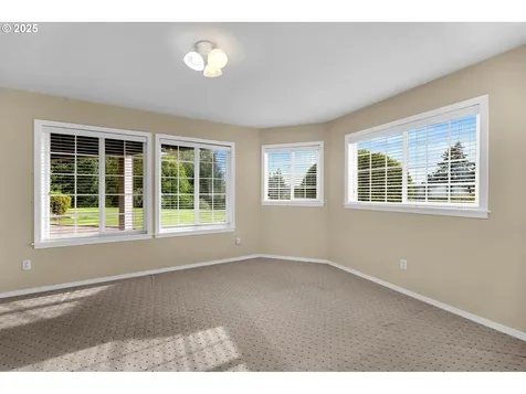 3901 NW 150th Circle Vancouver WA 98685