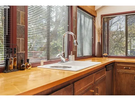 17589 SW Sarala Street Beaverton OR 97007