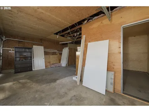 110 Center Street Oregon City OR 97045