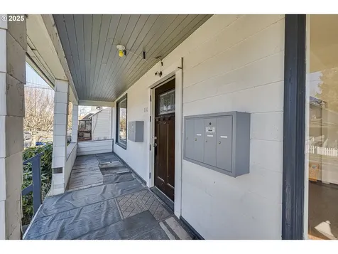 110 Center Street Oregon City OR 97045