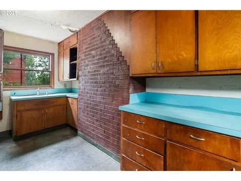 1960 SE 31st Avenue Portland OR 97214