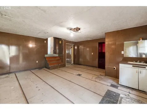 1960 SE 31st Avenue Portland OR 97214